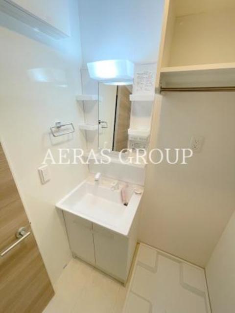 洗面設備　同仕様