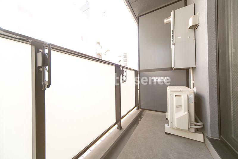 バルコニー　弊社ではオンライン対応・現地対応可能です♪