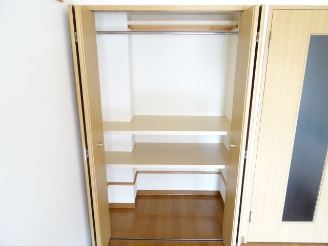 収納　クローゼット