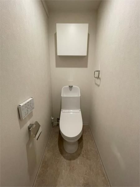 トイレ　ゆったりとした空間のトイレです