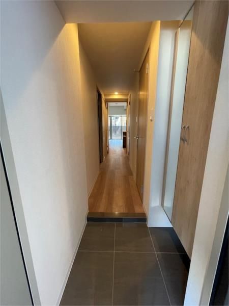 玄関　落ち着いた玄関です