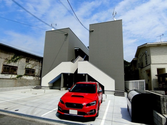 建物外観　日当り良好の建物です。