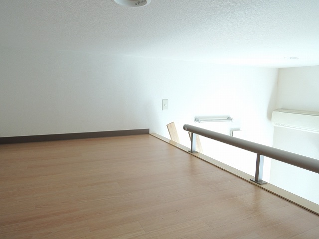 その他部屋・スペース　自由に使えるロフトスペース