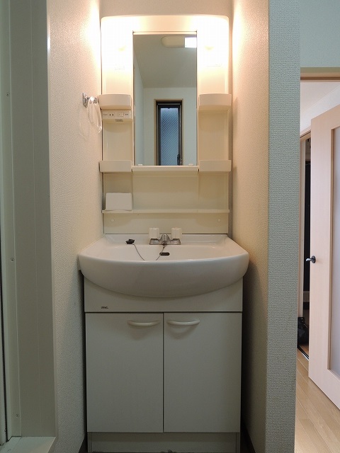 洗面設備　独立洗面化粧台