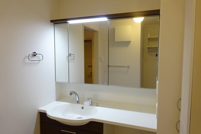 洗面設備　洗髪洗面化粧台