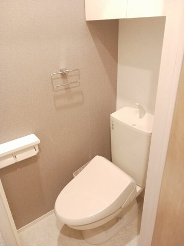 トイレ　清潔感のあるトイレです