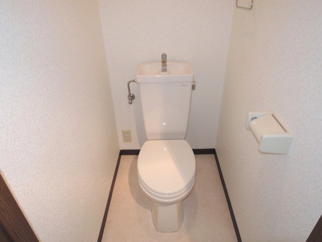 トイレ　別部屋写真