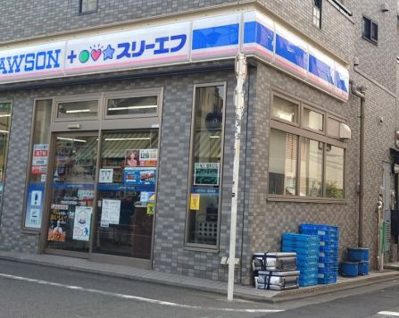 コンビニ　ローソン・スリーエフ 世田谷三軒茶屋一丁目店（コンビニ）まで55m