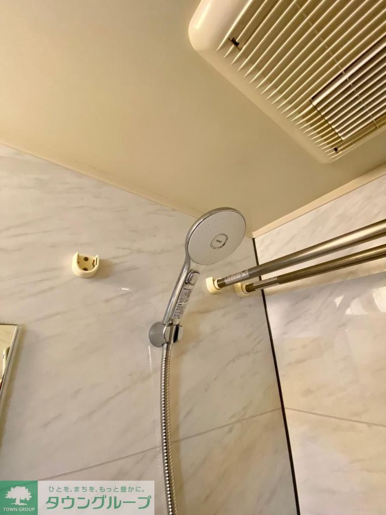 バス・シャワールーム　お洒落なシャワーヘッド