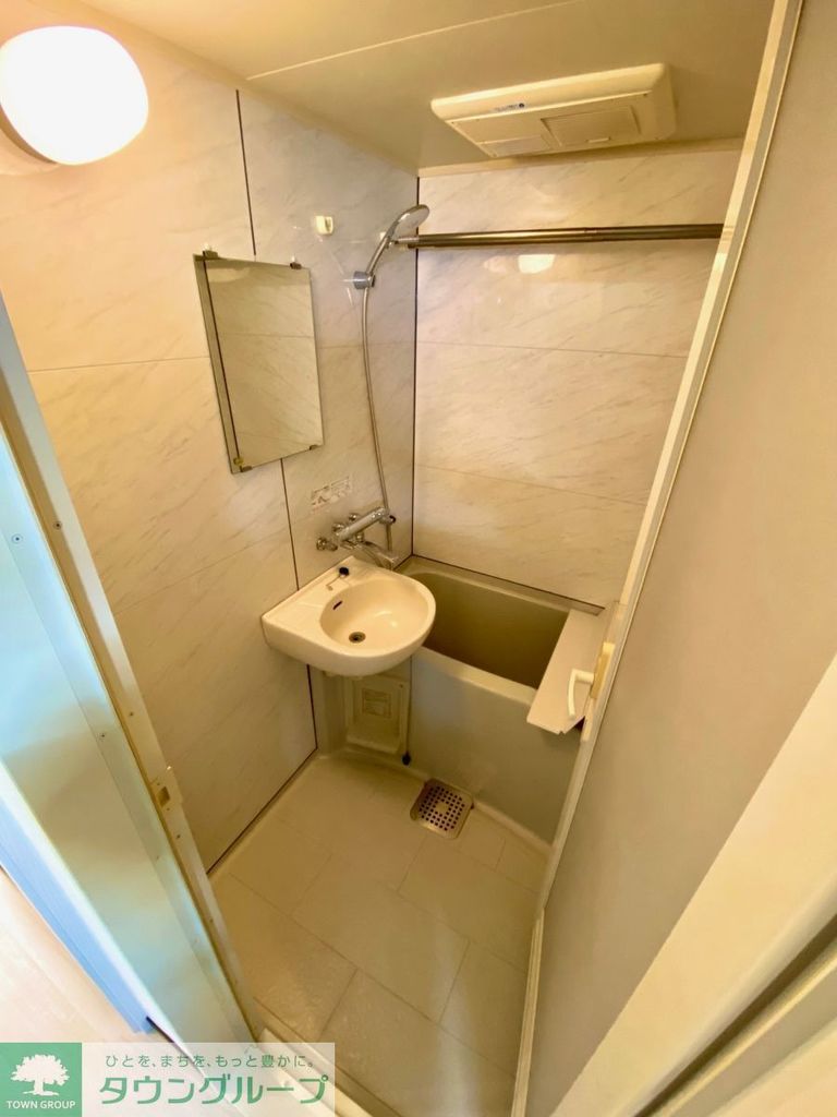 洗面設備　バスルーム