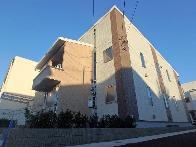建物外観　お部屋探しはレーベンハウス北上尾店まで！