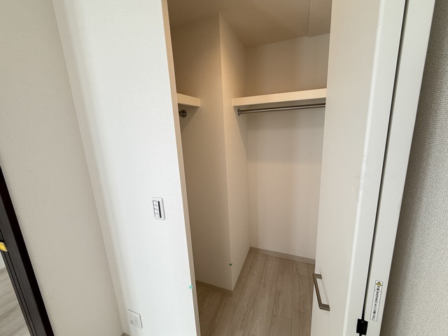 収納　ウォークインクローゼット