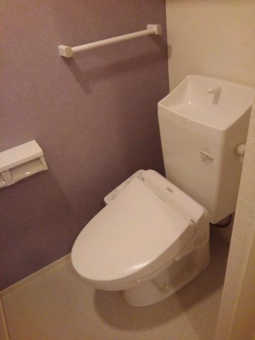 トイレ　シンプルで使いやすいトイレです