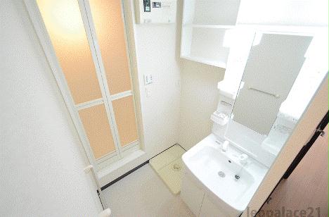 洗面設備　備品や設備仕様は号室等により異なります現地をご確認下さい。