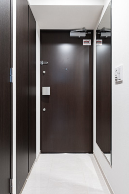 玄関　※写真は同タイプ住戸です。