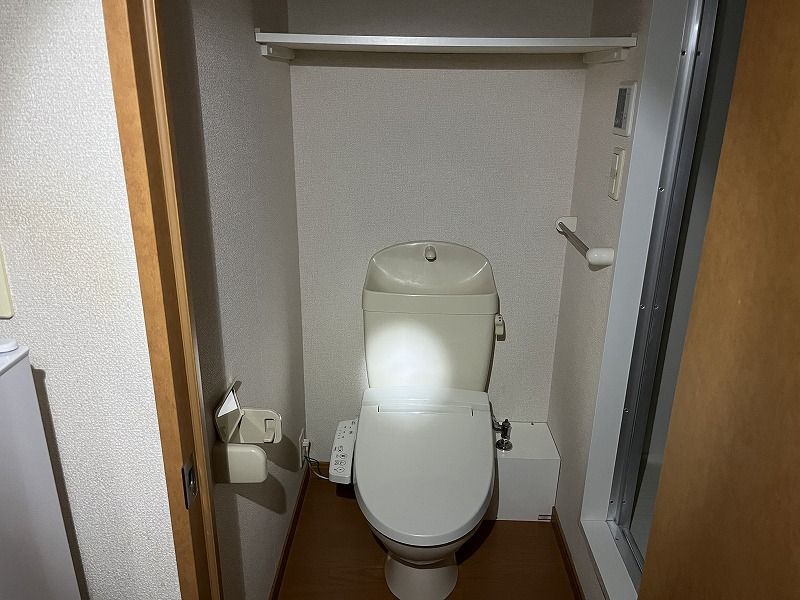 その他　温水洗浄便座設置