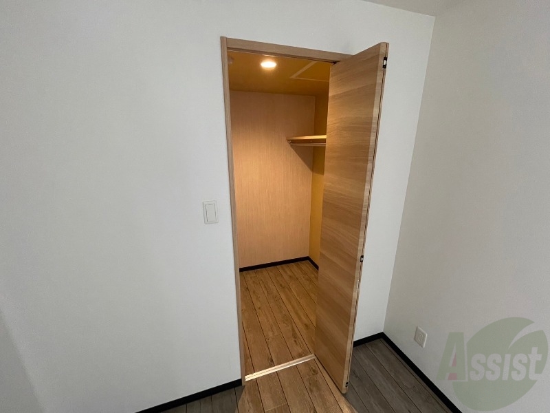 収納　クローゼットがありました。お洋服や荷物はここへ