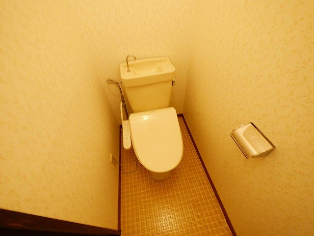 トイレ　ゆったりとした空間のトイレです
