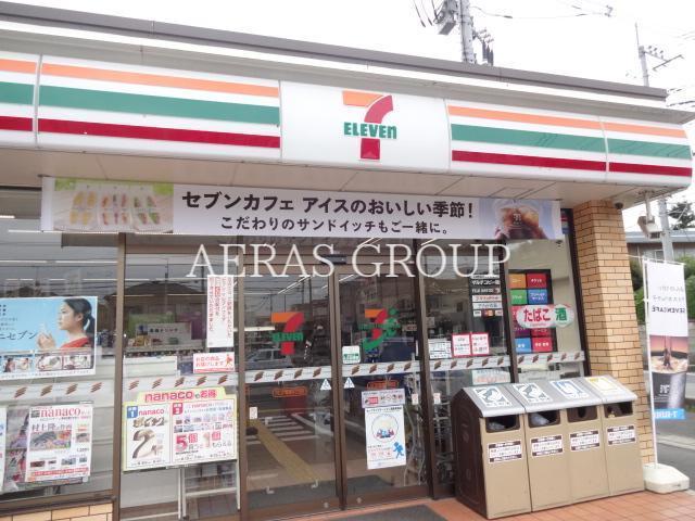 コンビニ　セブンイレブン川口戸塚4丁目店（コンビニ）まで333m