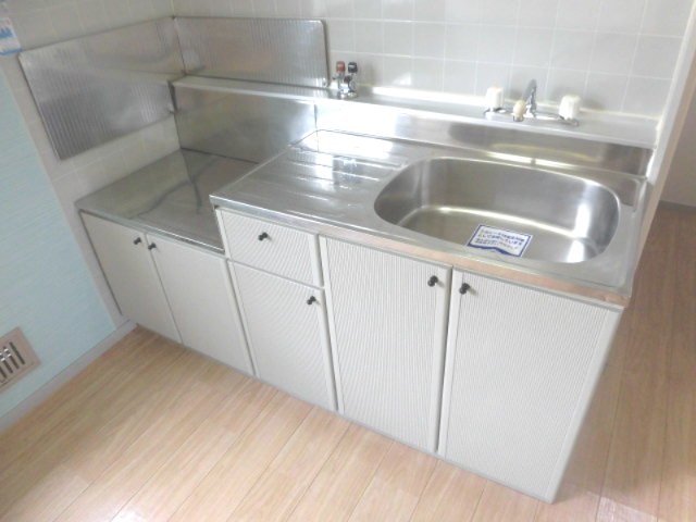 キッチン　大き目サイズのキッチン