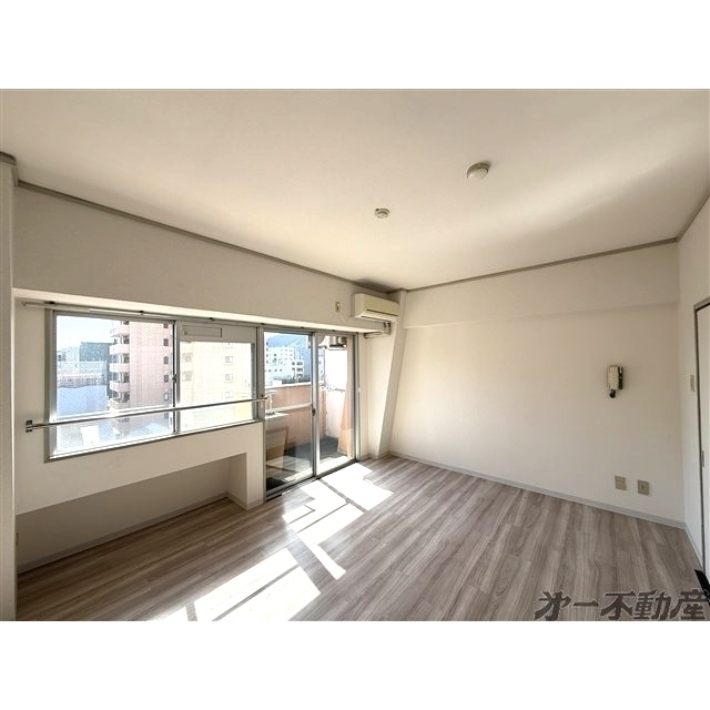 建物外観　洋室