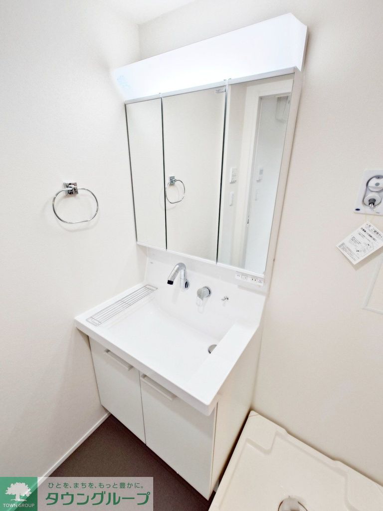 洗面設備　同物件別部屋写真