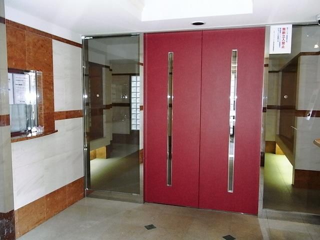 エントランス　エントランス