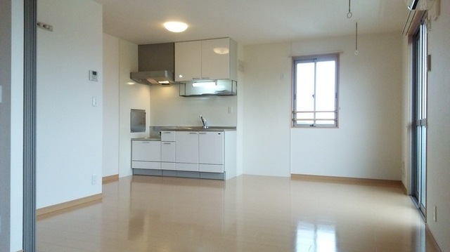 居室・リビング　キッチン