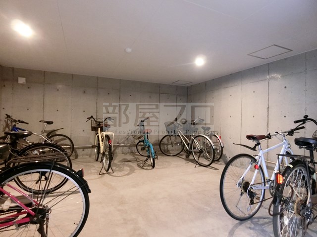 その他共有部分　屋内駐輪場