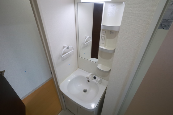 洗面設備　※別部屋の写真です