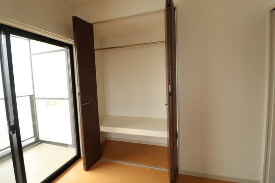 収納　※別部屋の写真です