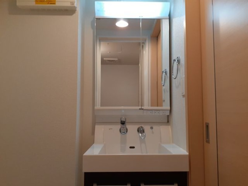 洗面設備　図面と現状に相違がある場合には現状を優先