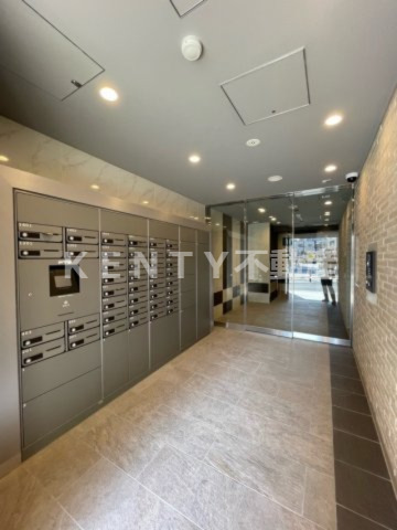 ロビー　建物の内部です