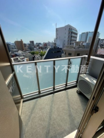 バルコニー　お洗濯にも便利なバルコニー付き