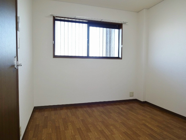 その他部屋・スペース　洋室5帖