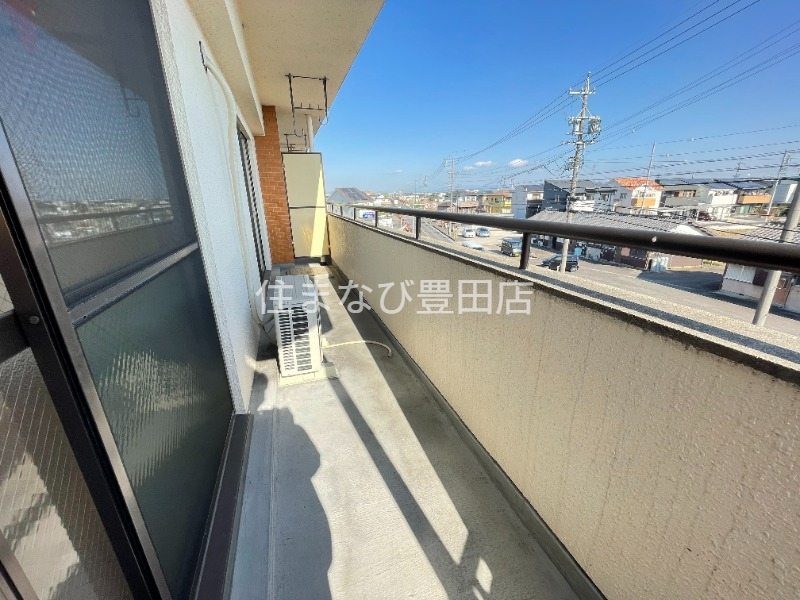 バルコニー　別室同型写真