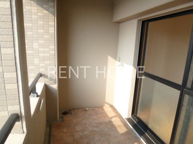 バルコニー　広いバルコニーです。