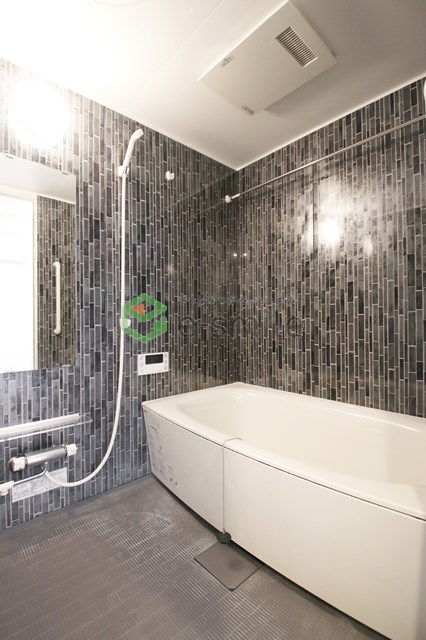 バス・シャワールーム　きれいなお風呂です