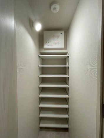 収納　☆シューズインクローゼット☆