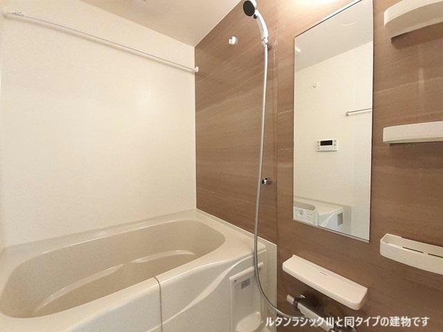 バス・シャワールーム　同型タイプ