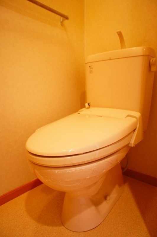 トイレ　図面と現状に相違がある場合には現状を優先