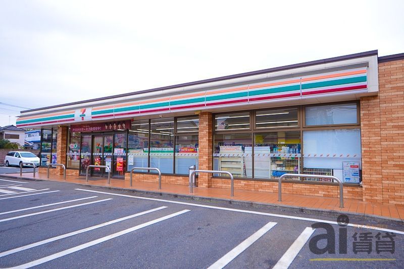 コンビニ　セブンイレブン小金井連雀通り店（コンビニ）まで1100m