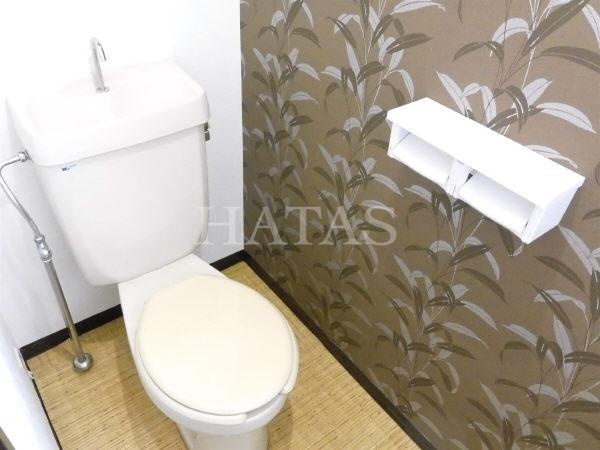 トイレ　同物件別部屋です。