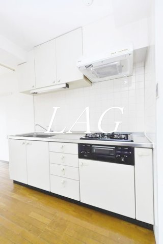 キッチン　キッチンです。