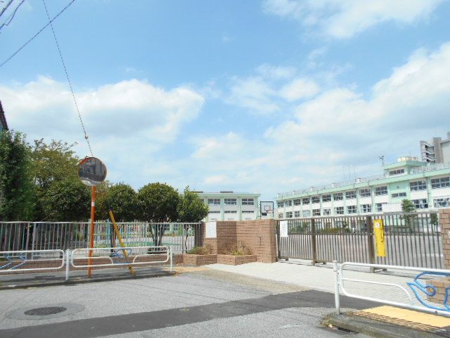 小学校　江戸川区立第五葛西小学校（小学校）まで872m