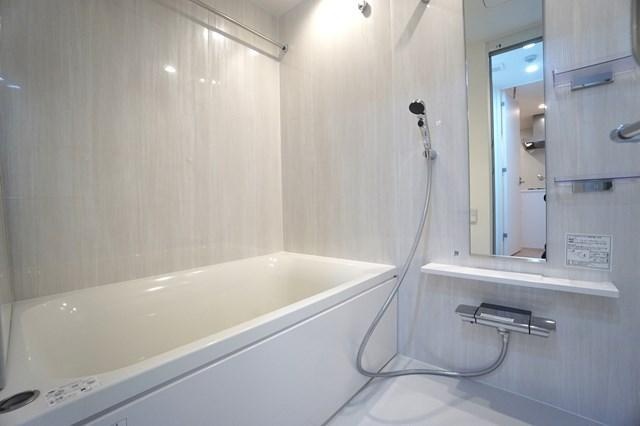 バス・シャワールーム　☆ゆったりくつろげるお風呂☆