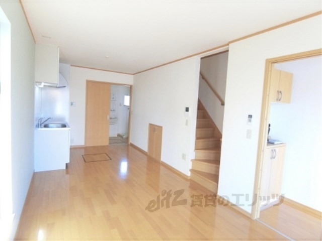 居室・リビング　リビング