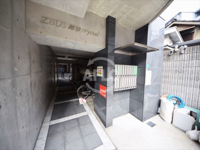 エントランス　ゼウス難波クリスタル　エントランス