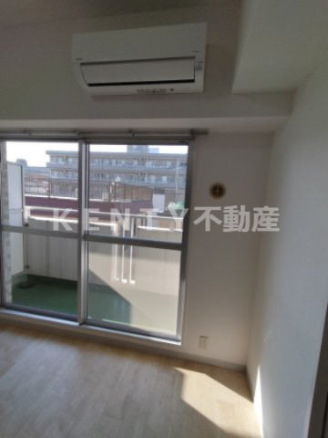 居室・リビング　おしゃれな居間です