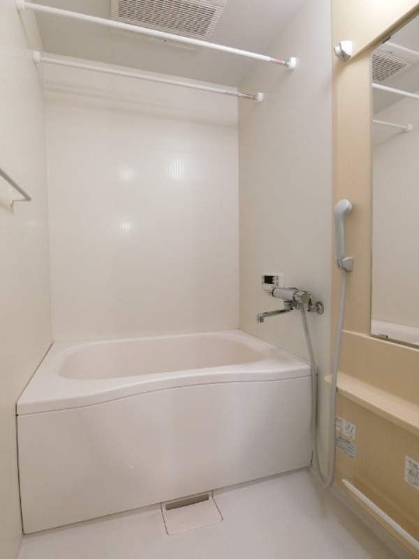 バス・シャワールーム　図面と現状に相違がある場合には現状を優先